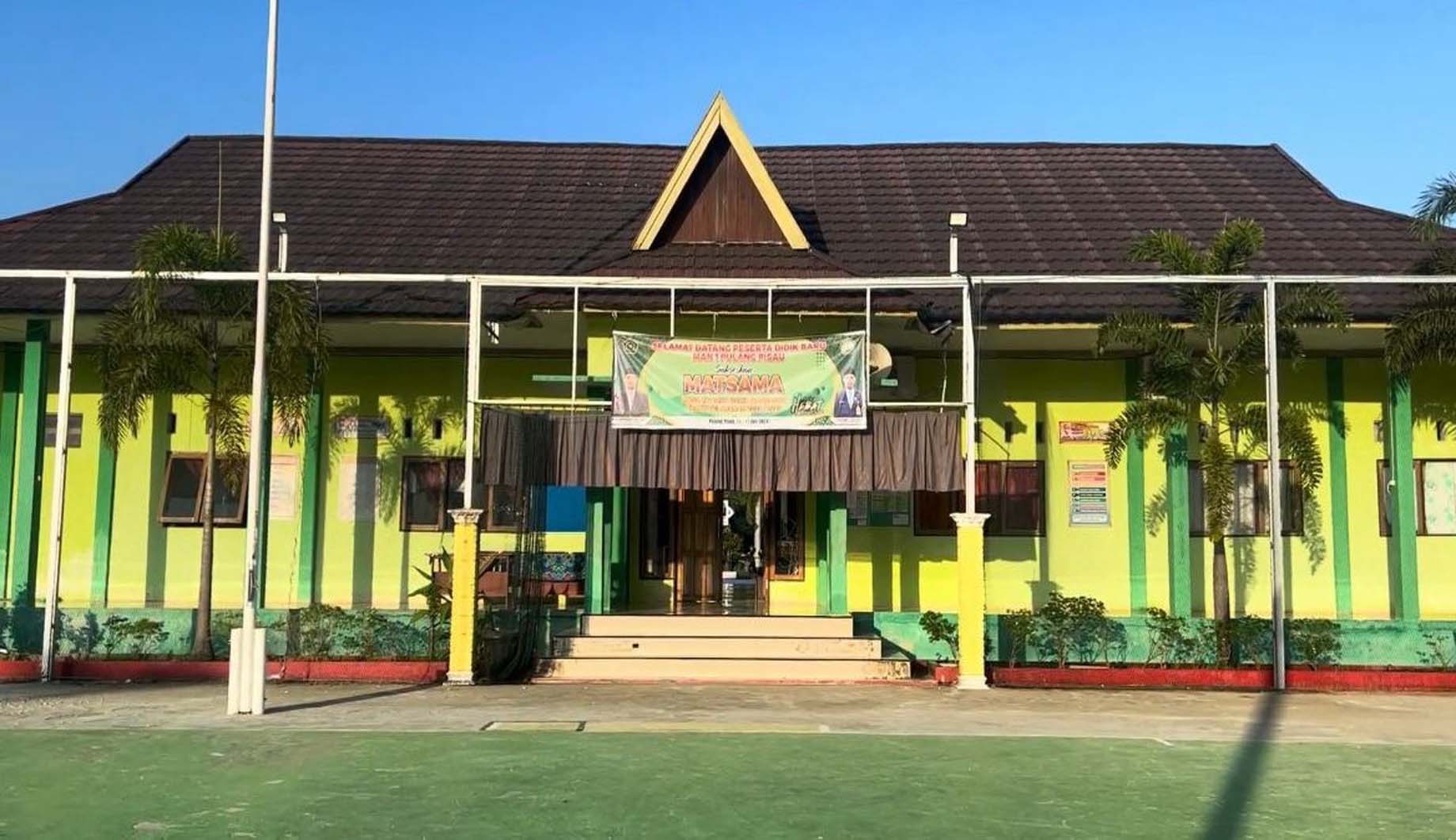 Gedung Kantor MAN 1 Pulang Pisau